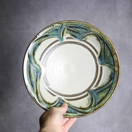 8寸皿2 緑釉 指描 やちむん 陶器 榮一工房:7013025