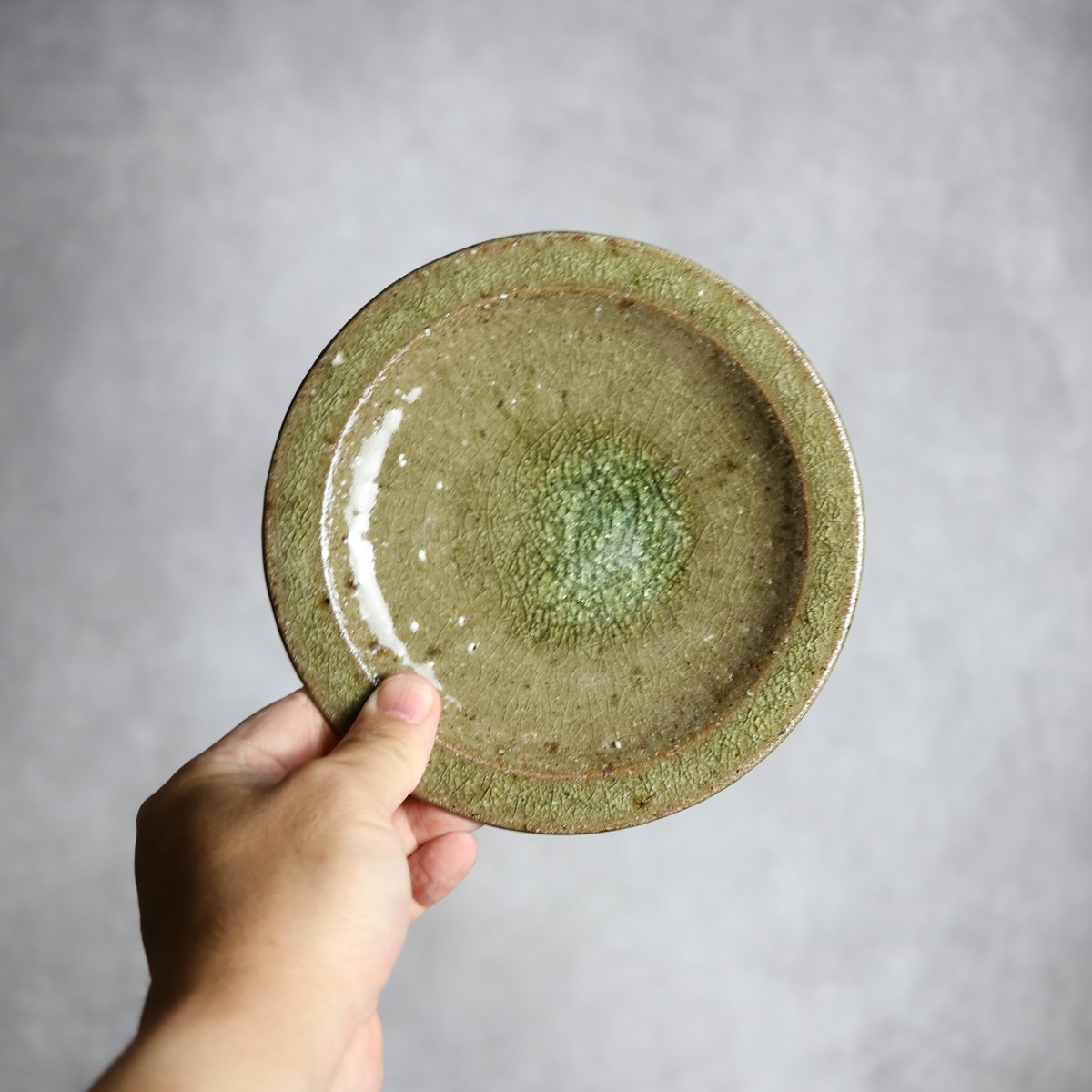 5寸リム皿4 灰釉 やちむん 陶器 仁陶器工房:7023016 | MADE IN OKINA