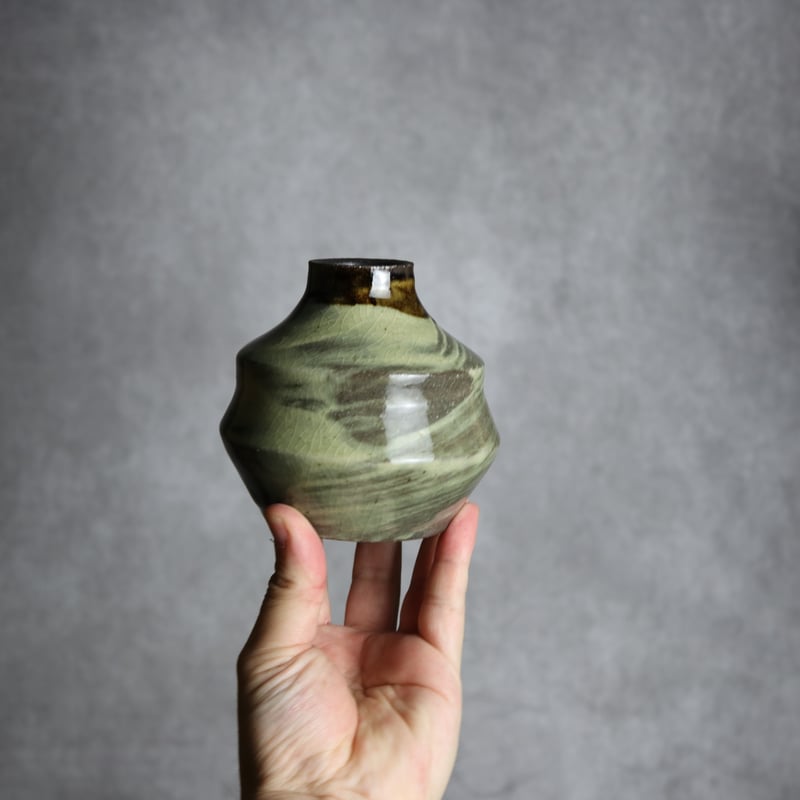 一輪挿し 刷毛目 やちむん 陶器 陶と厨子甕 ひ窯:7029053 | MADE IN OKI