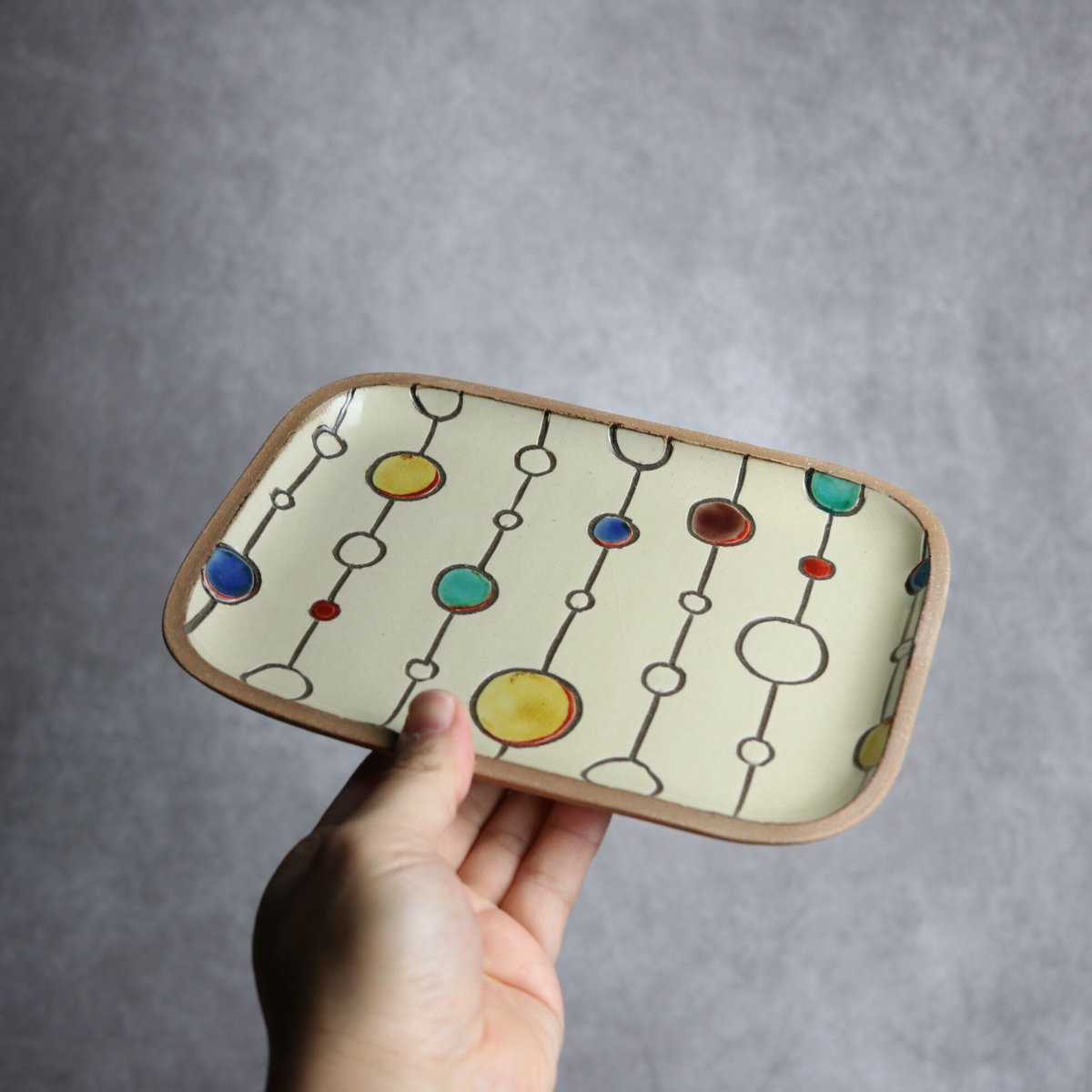 長角皿 中 赤絵 ボンボン やちむん 陶器 一翠窯:7021018 | MADE IN OKI