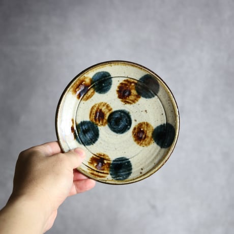 5寸皿 ドット 紺 茶 刷毛目 やちむん 陶器 陶芸こまがた:7006015