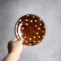 5寸皿 飴釉 蝋抜 点打  やちむん 陶器 真南風工房:7011003