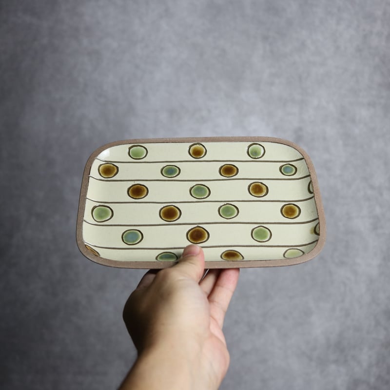 長角皿中 ガーランド マル やちむん 陶器 一翠窯:7021002 | MADE