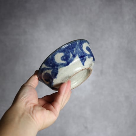 4寸安南鉢1 呉須釉 唐草 やちむん 陶器 榮一工房:7013155