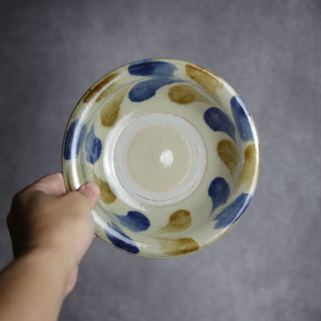 6寸皿S1 飴 呉須釉 双葉紋 やちむん 陶器 北窯 松田米司工房:7003005