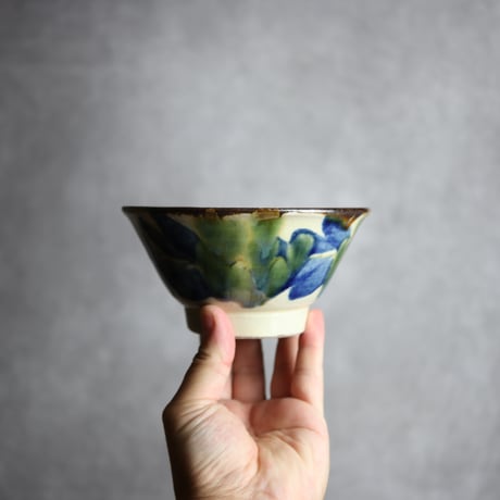 やちむん 4.5寸マカイ【緑】 やちむん 4.5寸マカイ【緑】 4.5寸マカイ1 緑釉 指描 やちむん