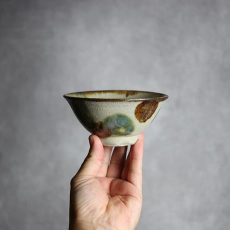 やちむん 4.5寸マカイ【緑】 やちむん からや窯 マカイ4寸（点打緑アメ） - やちむん・琉球