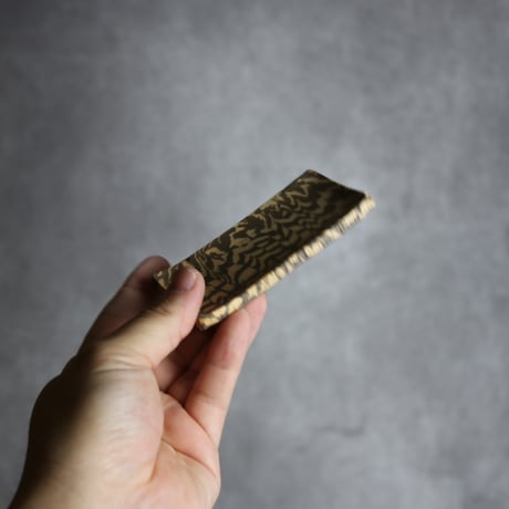 豆皿長1 黒 練り込み やちむん 陶器 南蛮焼知念窯 :7209001