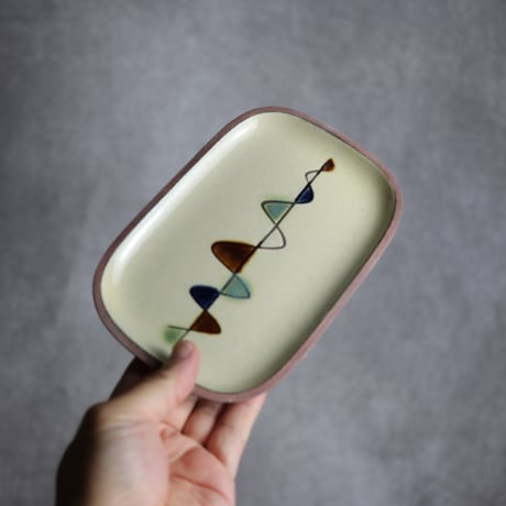 長角皿 小 ゆらぎ やちむん 陶器 一翠窯:7021001
