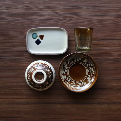 やちむん | STORES