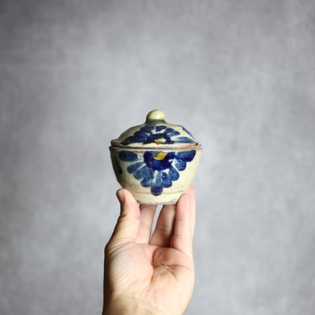 CATEGORY 蓋物 | MADE IN OKINAWA｜沖縄最大級のやちむん 陶器・琉球ガ