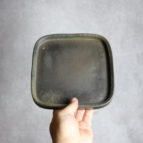 四方皿1 やちむん 陶器 南蛮焼知念窯 :7209004