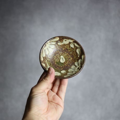 3寸皿4S イッチン 菊花唐草 やちむん 陶器 北窯 松田共司工房:7004002