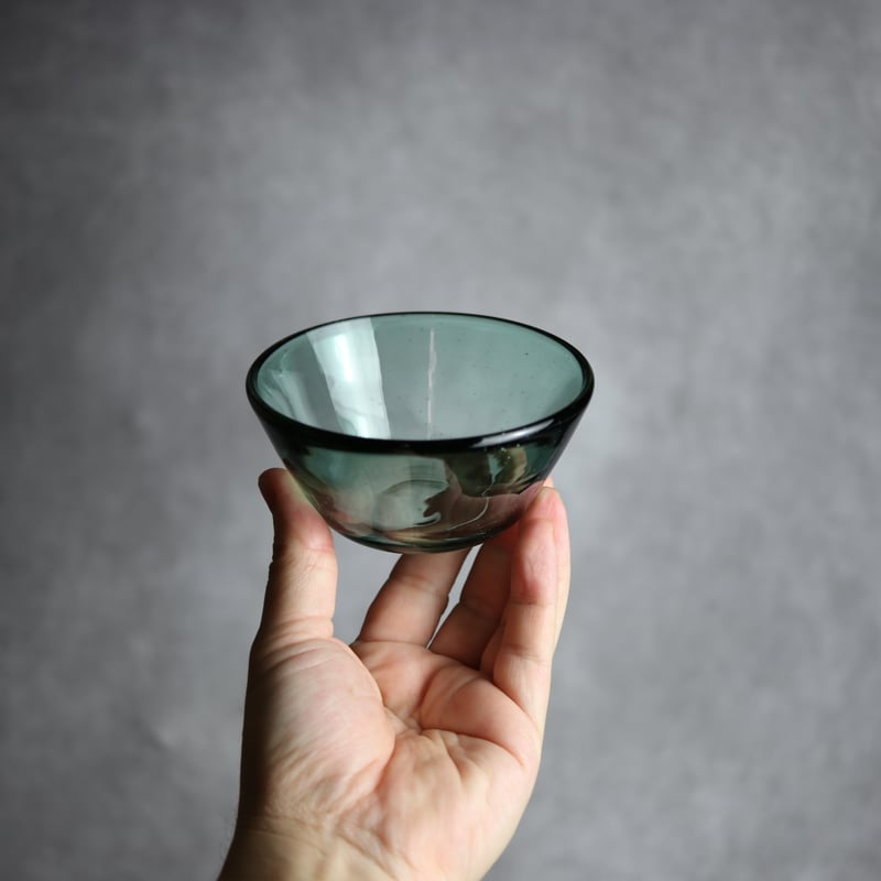 ノーマルボウル小 グリーン 琉球ガラス ガラス工房 清天:7102035