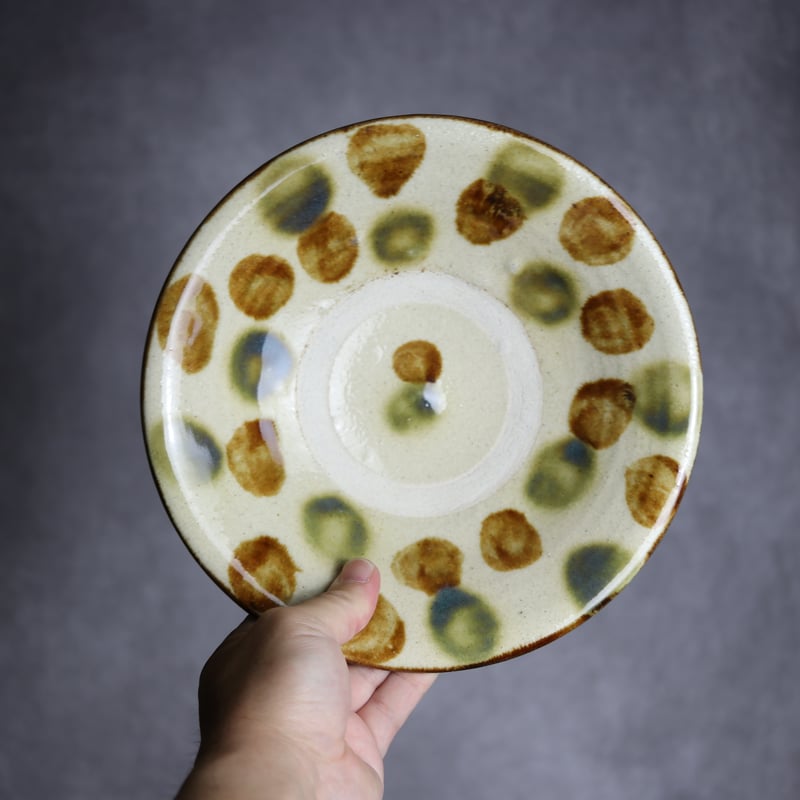 7寸皿1 三彩 点打 やちむん 陶器 北窯 松田共司工房:7004009 | MADE IN