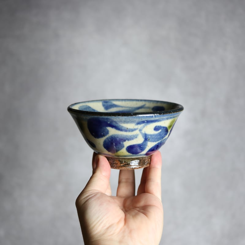 4寸マカイ 青 緑 唐草柄 やちむん 陶器 陶芸こまがた:7006024 | MADE