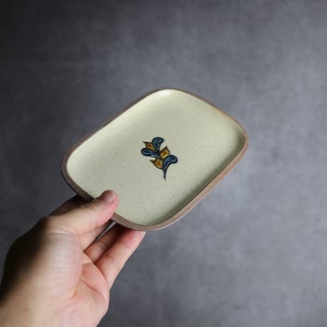 長角皿 小 息吹 やちむん 陶器 一翠窯:7021001