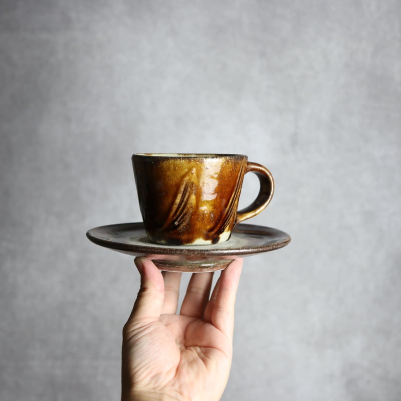 コーヒーカップ＆ソーサー1 飴釉 櫛描 やちむん 陶器 北窯 松田共司