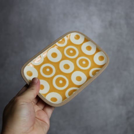 長角皿 小 ヘゴ 橙 やちむん 陶器 一翠窯:7021001