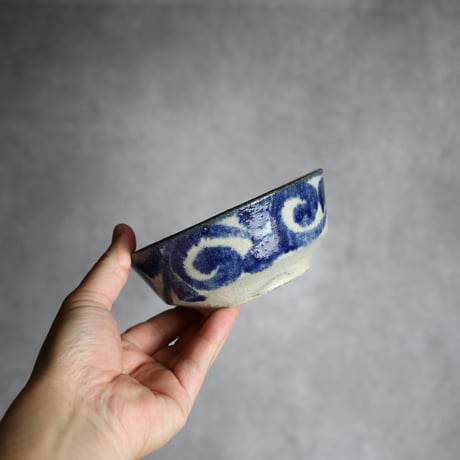 4寸安南鉢2 呉須釉 唐草 やちむん 陶器 榮一工房:7013155