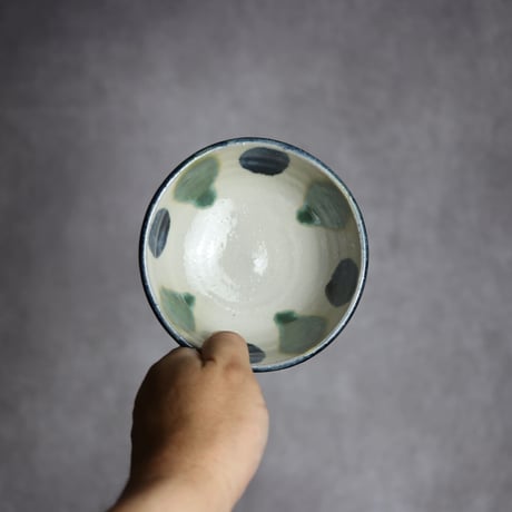 4寸鉢S2 呉須 緑釉 点打 やちむん 陶器 漂窯:7010012