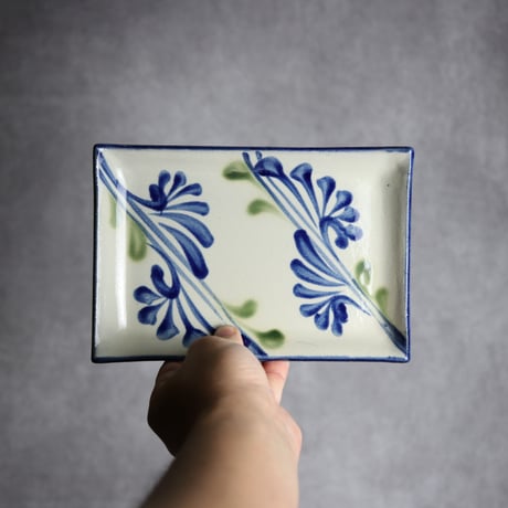 長角皿 口13×20 線引唐草 やちむん 陶器 陶眞窯:7001227