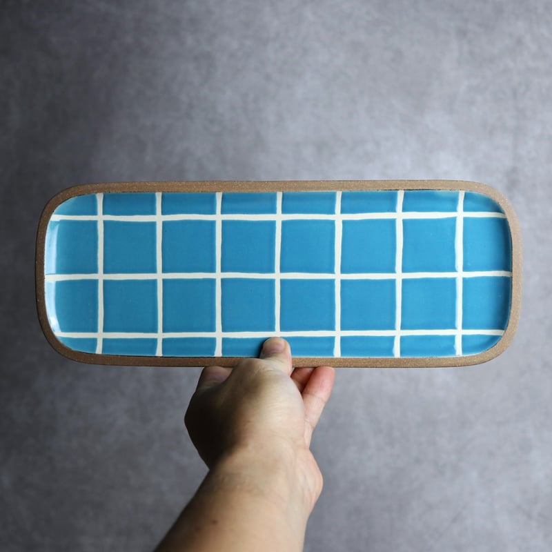 タイル 水色 長角皿 長 やちむん 陶器 一翠窯:7021004 | MADE IN