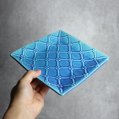 正方皿 大 いっちん格子 青 やちむん 陶器 一翠窯:7021007