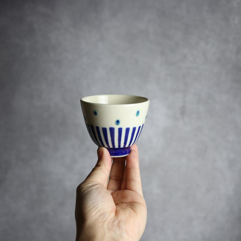 丸湯呑 呉須釉 ストライプ やちむん 陶器 高江洲陶磁器:7205036 | MADE