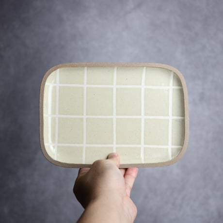 長角皿 中 タイル キビ灰 白 やちむん 陶器 一翠窯:7021002