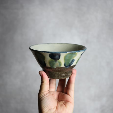 やちむん 4.5寸マカイ【緑】 4.5寸マカイ1 緑釉 指描 やちむん 陶器 いずみ窯 島袋工房| mundasui