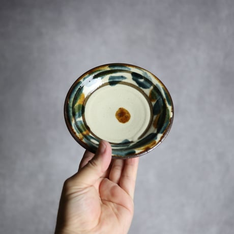 4寸皿1S 飴 呉須釉 唐草 やちむん 陶器 いずみ窯 島袋工房:7028007
