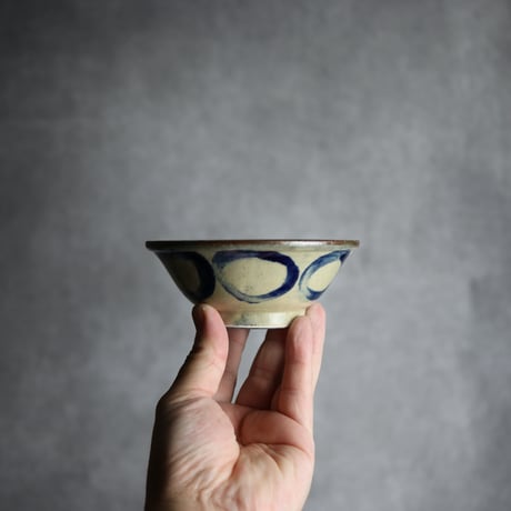 3.5寸マカイ3 呉須釉 丸紋 やちむん 陶器 北窯 宮城正享工房:7005013