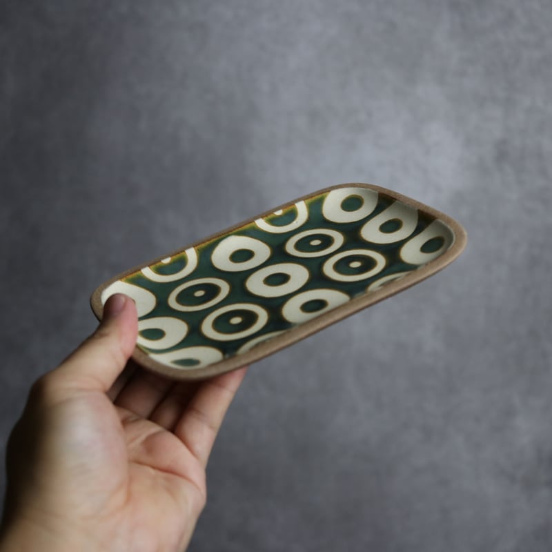 一翠窯　長方皿小 ヘゴ やちむん 長角皿小 ヘゴ 緑 やちむん 陶器 一翠窯:7021001 | MADE IN OKINAWA