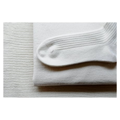 Yonetomi NEW BASIC | RIGID CASHMERE SOCKS