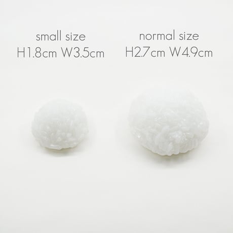 お供えごはん 仏飯 002 サイズ 小 全高２.２ｃｍ イミテーション サンプル お米 めし ポリ塩化ビニル PVC