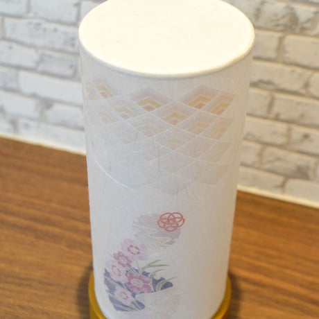 コンパクト盆提灯 和照灯  1基 コードレス 電池式 LED 香華 高さ18.5cm 直径8cm ピンクの花柄 016 インテリア提灯 おしゃれな提灯 岐阜ちょうちん 和風行灯 現代風 モダン
