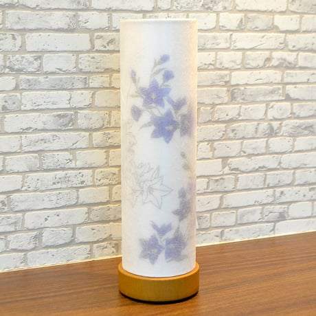 コンパクト盆提灯 和照灯  1基 コードレス 電池式 LED 桔梗 高さ26cm 直径8cm 紫の花柄 024 インテリア提灯 おしゃれな提灯 岐阜ちょうちん 和風行灯 現代風 モダン 二重張り