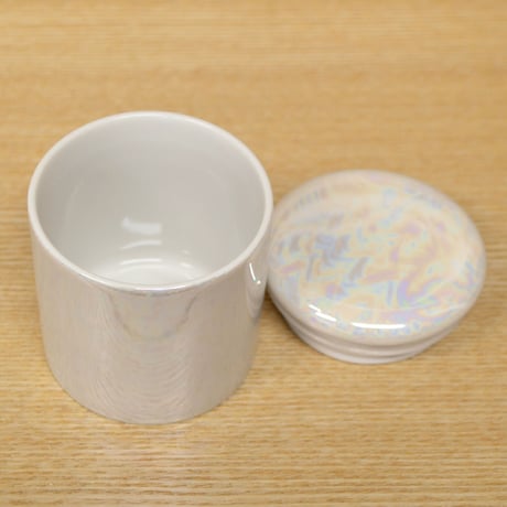 シリコンパッキン付きミニ骨壺 2寸 ラスターホワイト 直径6.3cm×高さ6.7cm 分骨つぼ 陶器製 001 かわいい おしゃれ モダン 手元供養