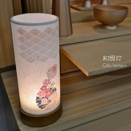 コンパクト盆提灯 和照灯  1基 コードレス 電池式 LED 香華 高さ18.5cm 直径8cm ピンクの花柄 016 インテリア提灯 おしゃれな提灯 岐阜ちょうちん 和風行灯 現代風 モダン