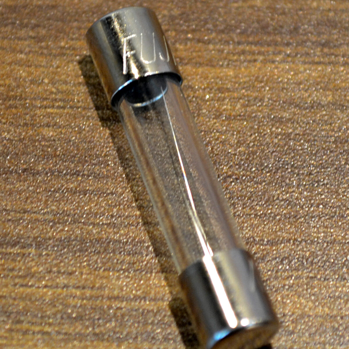 ヒューズ2個入り【大】サイズ 直径6.4mm 長さ30mm お仏壇用 定格