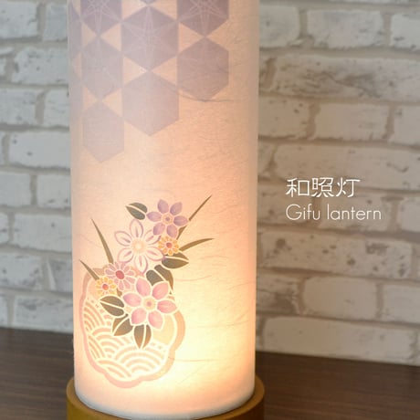 コンパクト盆提灯 和照灯  1基 コードレス 電池式 LED 奏華 高さ18.5cm 直径8cm 紫の花柄 017 インテリア提灯 おしゃれな提灯 岐阜ちょうちん 和風行灯 現代風 モダン
