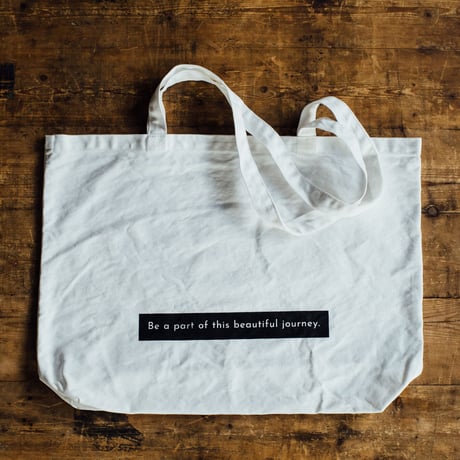 【message tote bag】Be a part of this beautiful journey. （black）ポケットなし