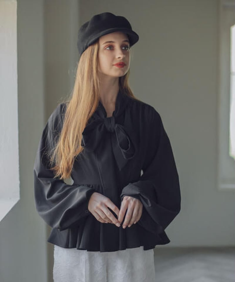 Peplum bow tie blouse | ELENORE TOKYO