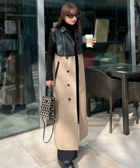 Faux leather tuck gilet / BEIGE / S