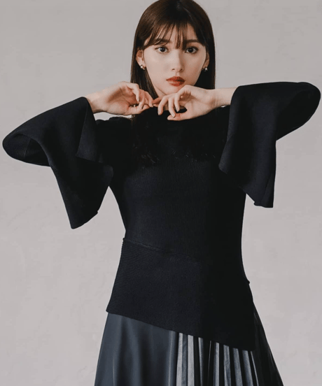 Arm slit knit pullover / BLACK / F