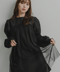 Volume Sleeve Mini Dress / BLACK / F