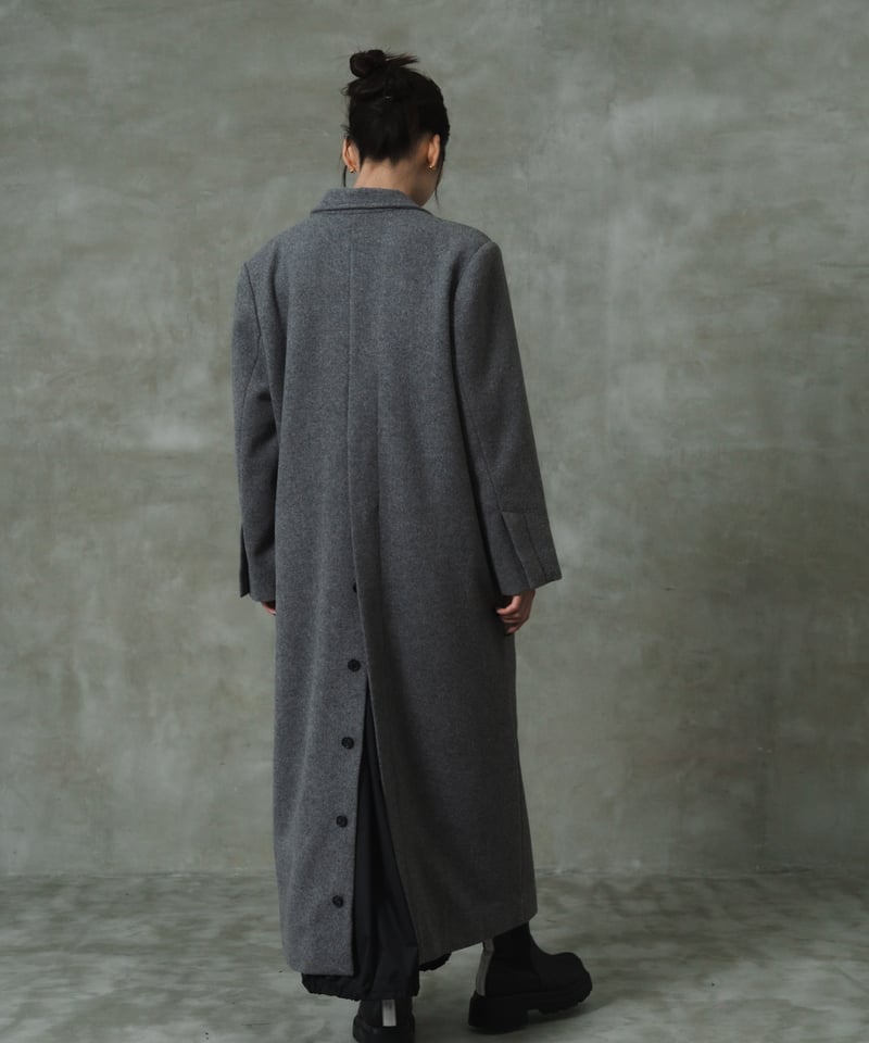 Back open chester coat | LEANN MOMENT | リーンモーメン...
