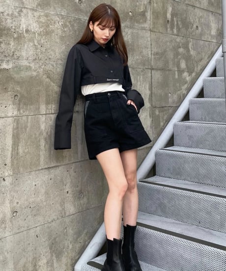 Stripe on denim shorts / BLACK / S