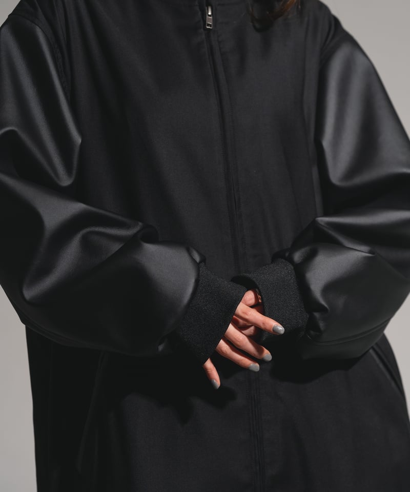 UNISEX】Faux leather sleeve L/BZ Ⅲ | LEANN MOME...